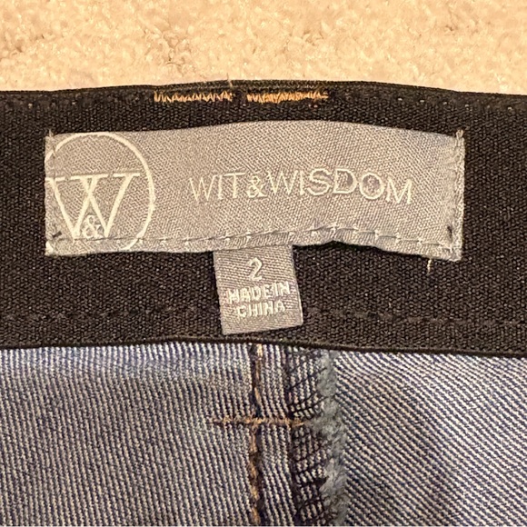 Wit Wisdom Denim Long Shorts Capris Womens Size 2 Blue Jean Ab Solution Comfort - Picture 4 of 9